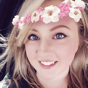 Meet your Posher, Leah