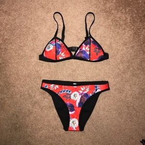 NWOT - Tropical Triangle Neoprene Bikini