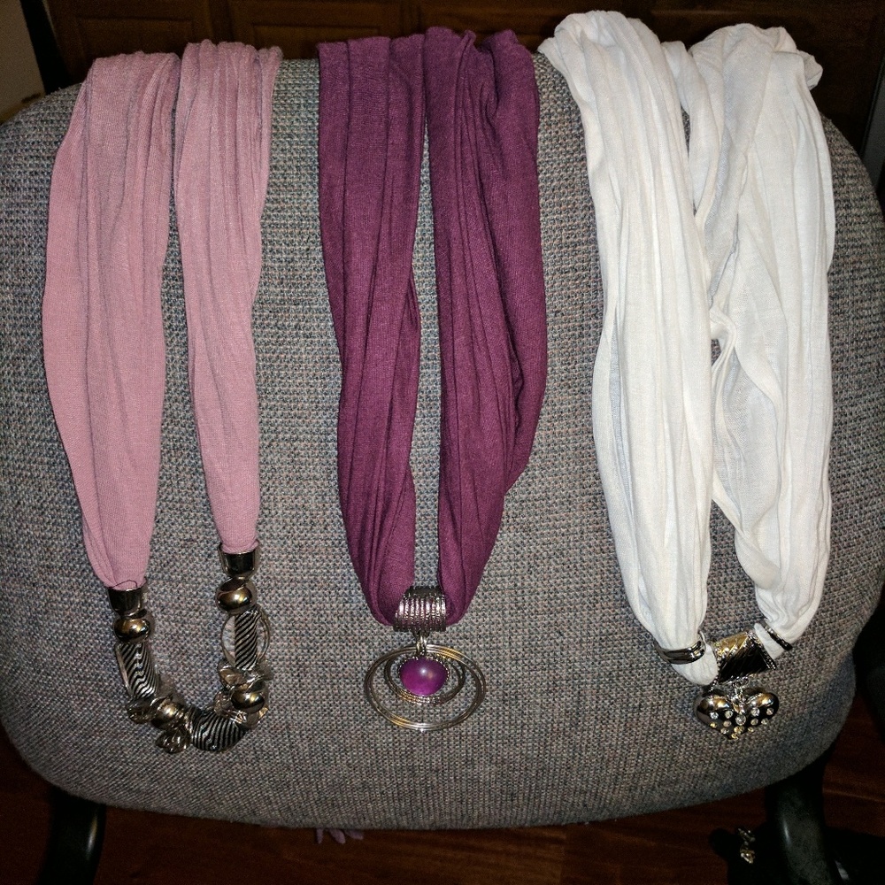 Jewelry scarves