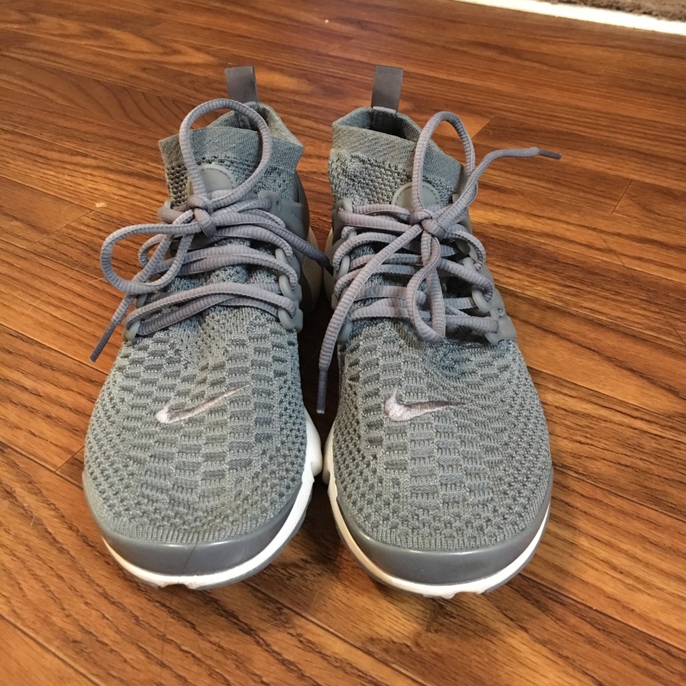 Nike Flyknits
