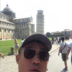 Meet your Posher, Tony