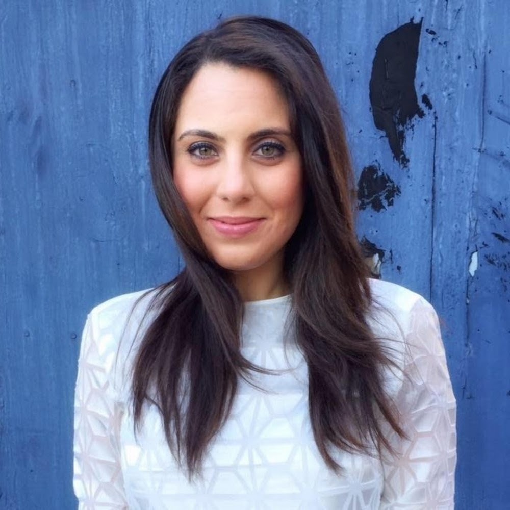 Meet your Posher, Derya