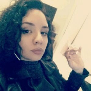 Meet your Posher, Priscilla