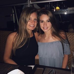 Meet your Posher, Ella