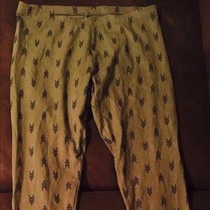 Hunter green leggings!