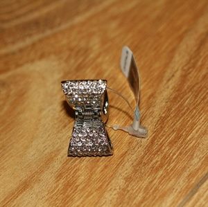 Henri Bendel Crystal hair clip