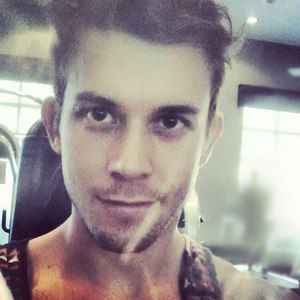 Meet your Posher, Adam