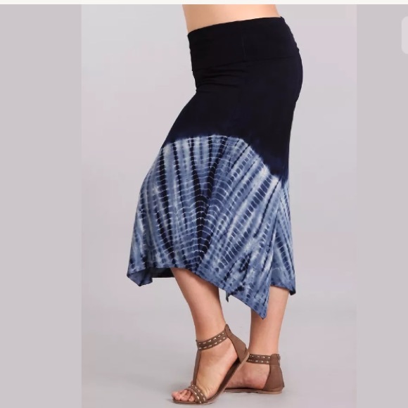 SOLD OUT - Picture 3 of 5