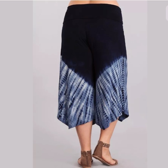 SOLD OUT - Picture 4 of 5