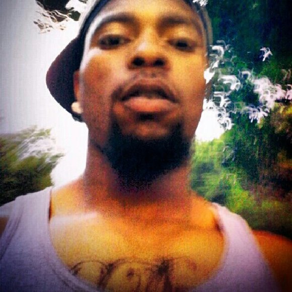 Meet your Posher, Derrick - Picture 1 of 1