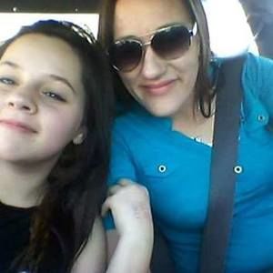 Meet your Posher, Alicia