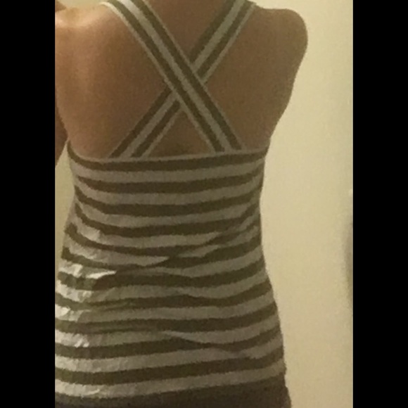 Banana Republic Striped Tank - Picture 2 of 4