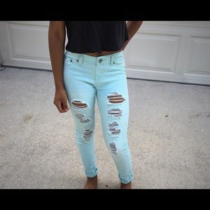 Medium rise distressed jeans