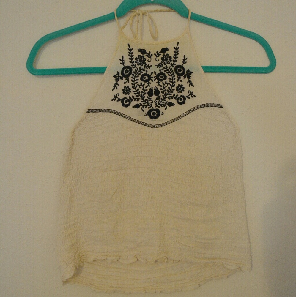 Cream Colored Crop Top (L)