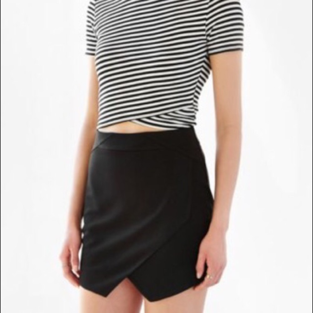 NWT Black Jack by DD Dakota Ponte D'Oro Mini Skirt
