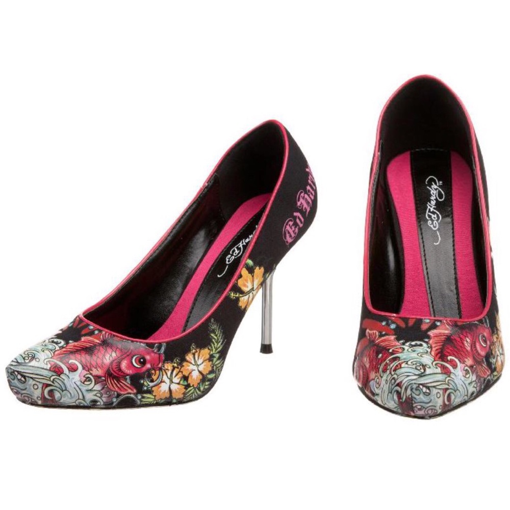 Ed Hardy Madrid Pump heels barley worn