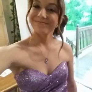 Meet your Posher, Lydia