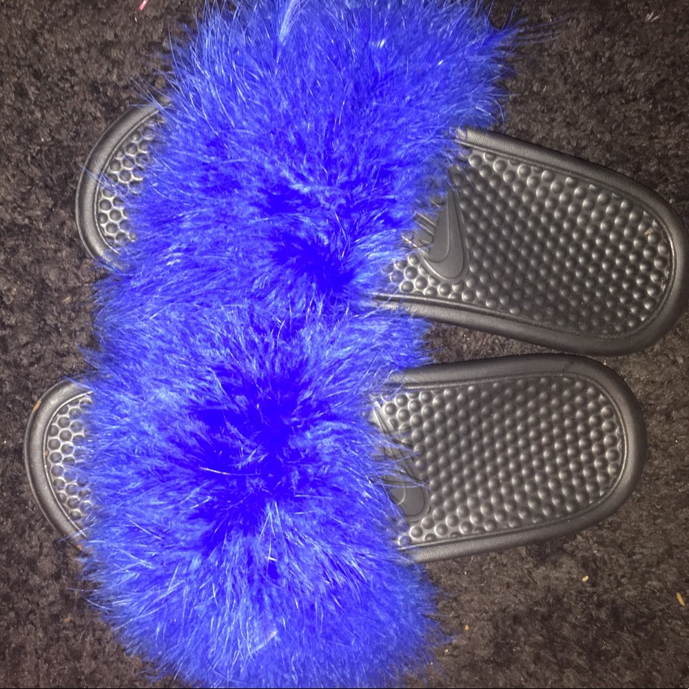 Nike fur slides