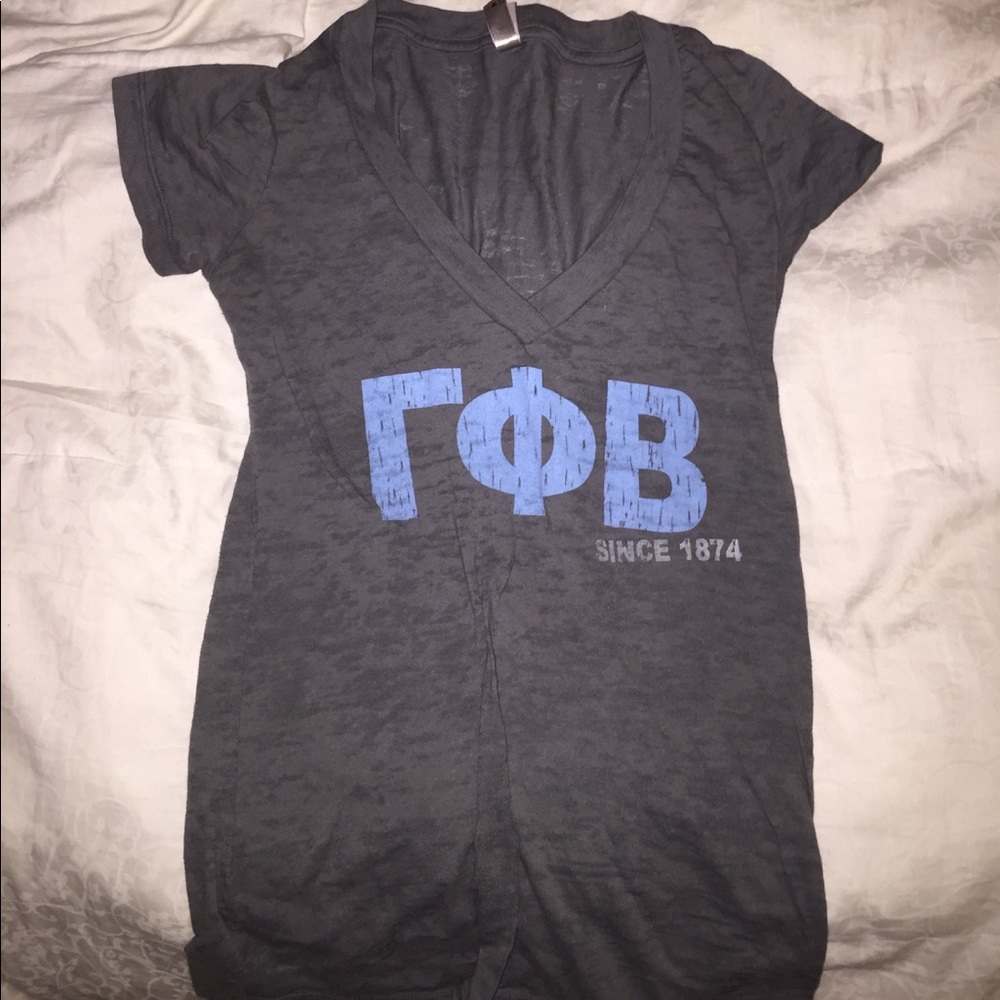 Gamma phi beta V neck!