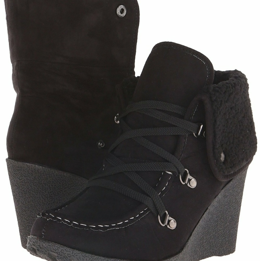 Union Bay black wedge booties