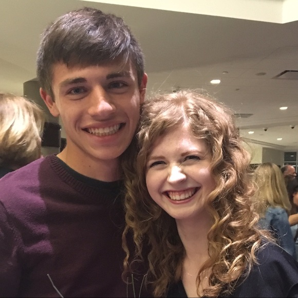 Meet your Posher, Rachel - Picture 1 of 1