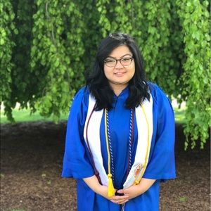 Meet your Posher, Arielle