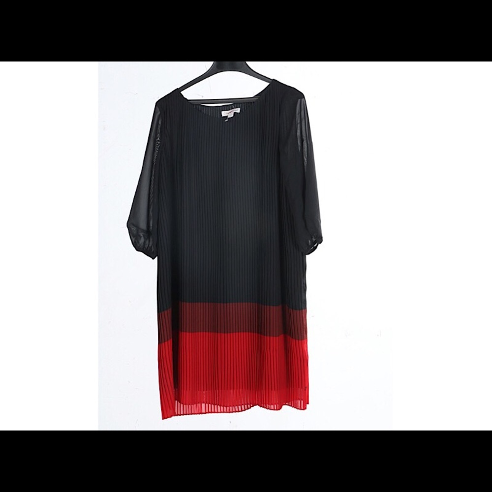 NWT COLDWATER CREEK red/black Crystal Pleats Dress