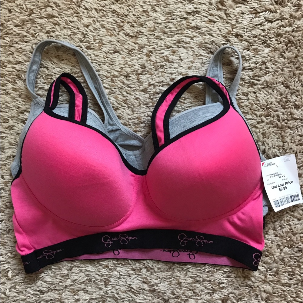 Sports bra