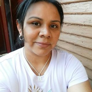 Meet your Posher, Ana