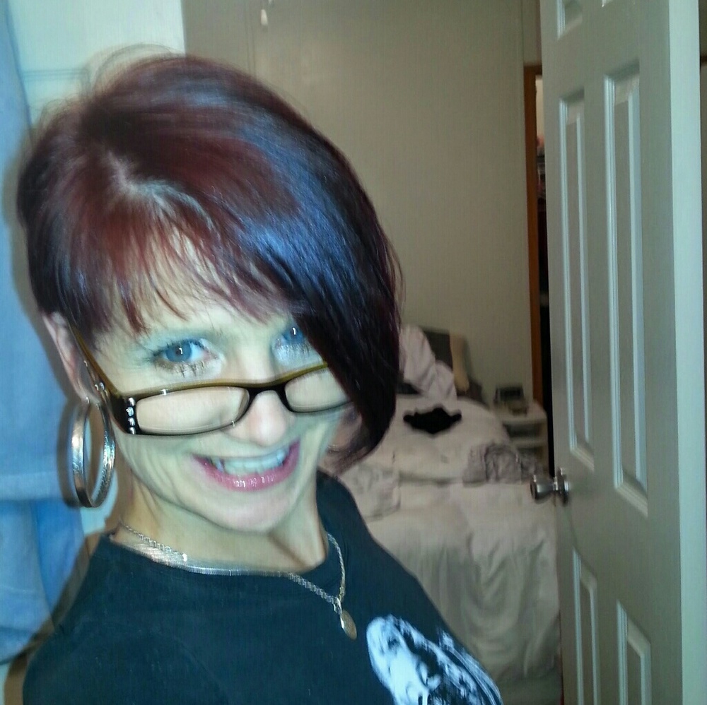 Meet your Posher, Sonia