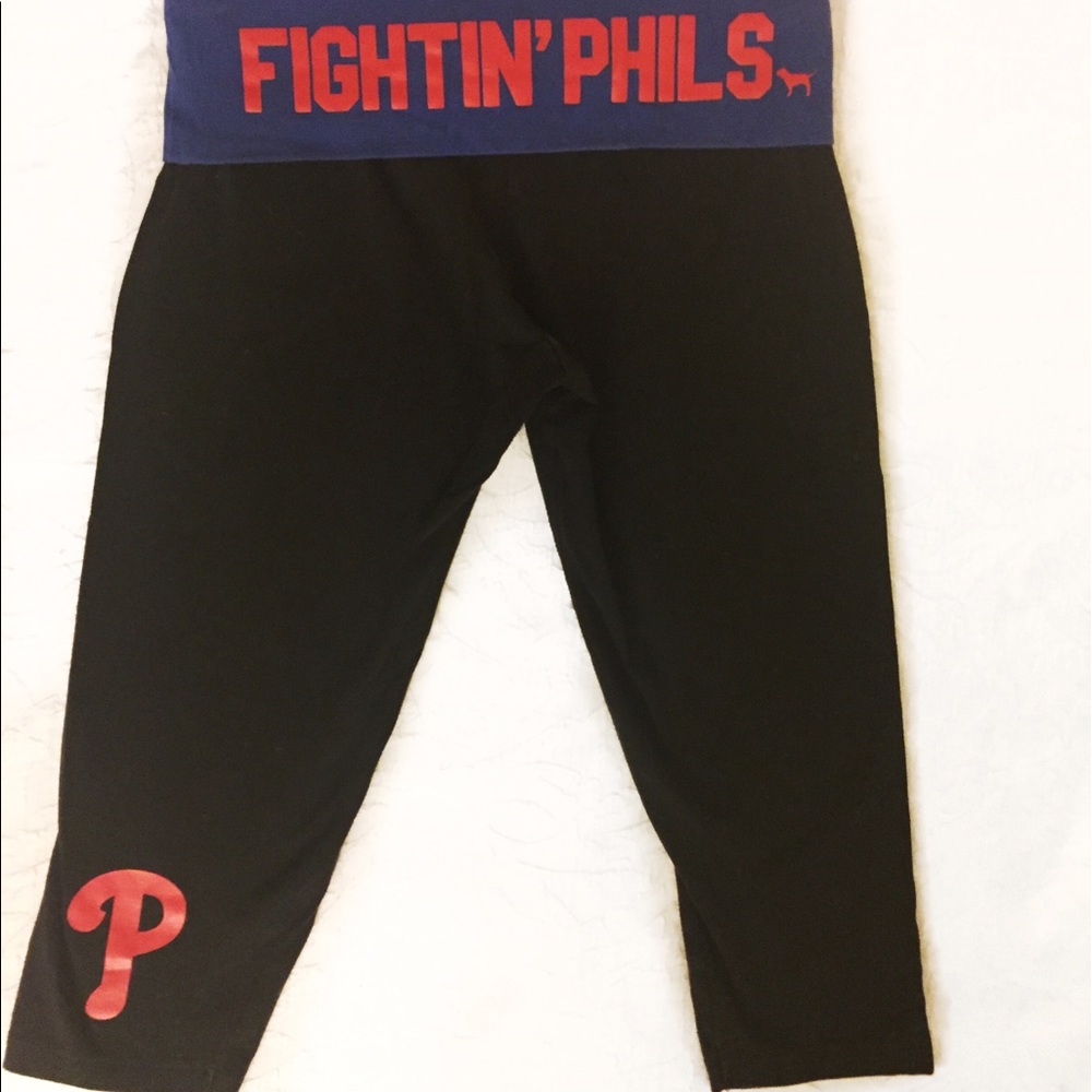 ⚾️ Victoria's Secret Pink Sport Leggings-Phillies
