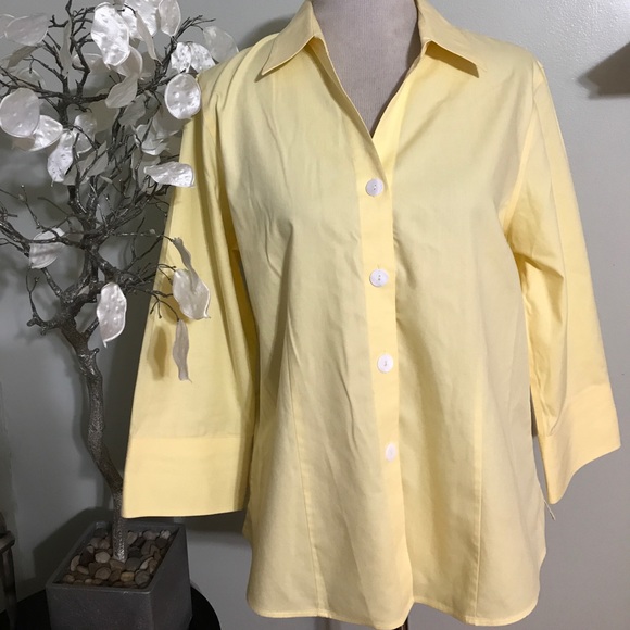 Foxcroft Tops - FOXCROFT NON IRON BLOUSE