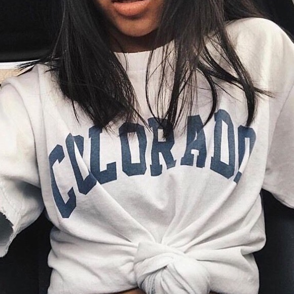 Brandy Melville Tops - Brandy Melville colorado tee 🙌🏻