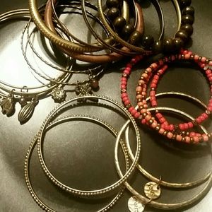 💜 10% off 2 or more... 💙 15% off 3 or more...