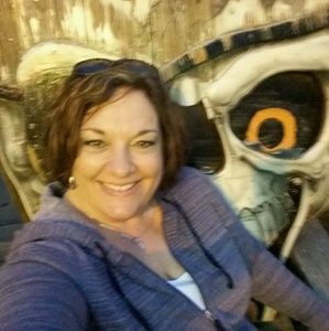 Meet your Posher, Melanie