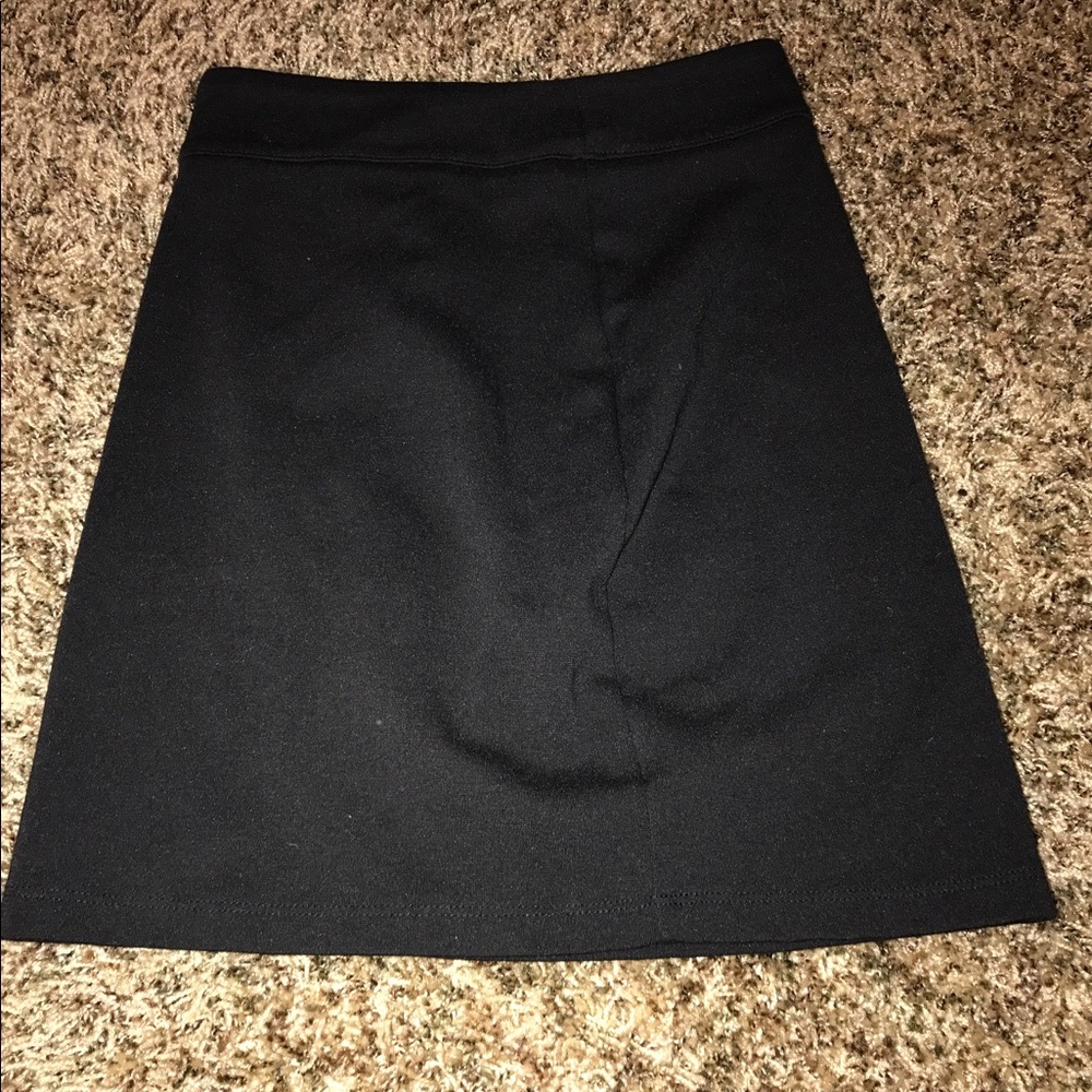 small black pencil skirt