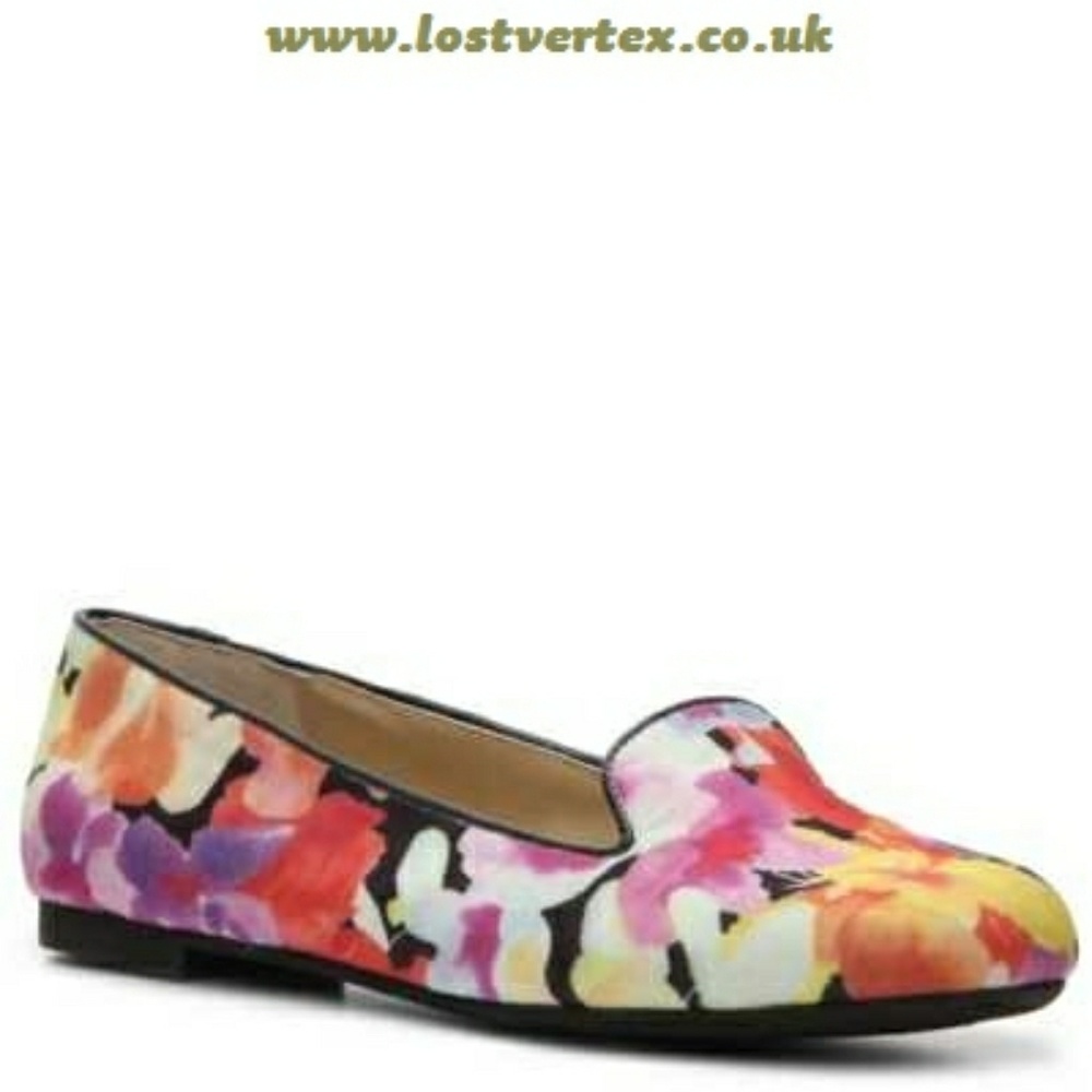 Adrienne Vittadini watercolor floral flats