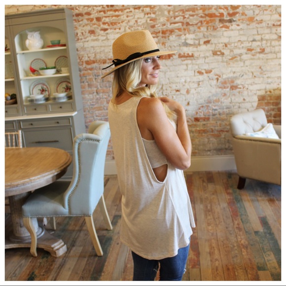 ✨LAST ONE ✨Oatmeal built in bandeau style tunic - Picture 4 of 4