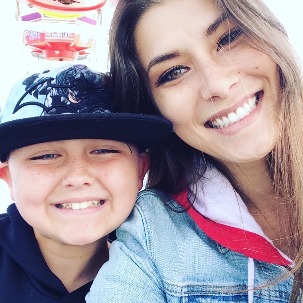 Meet your Posher, Ashley