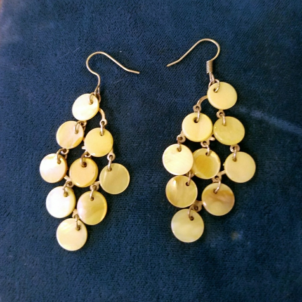 Mother of pearl iridescent tiered earrings