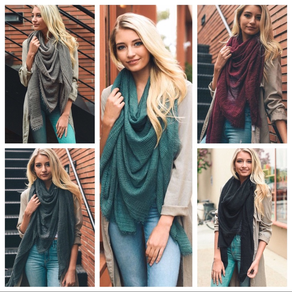 ❤️PREORDER❤️Scarves