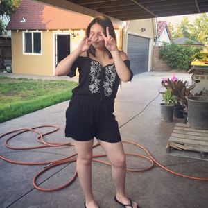 Meet your Posher, Alicia