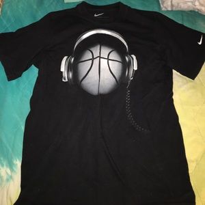 Nike T-shirt