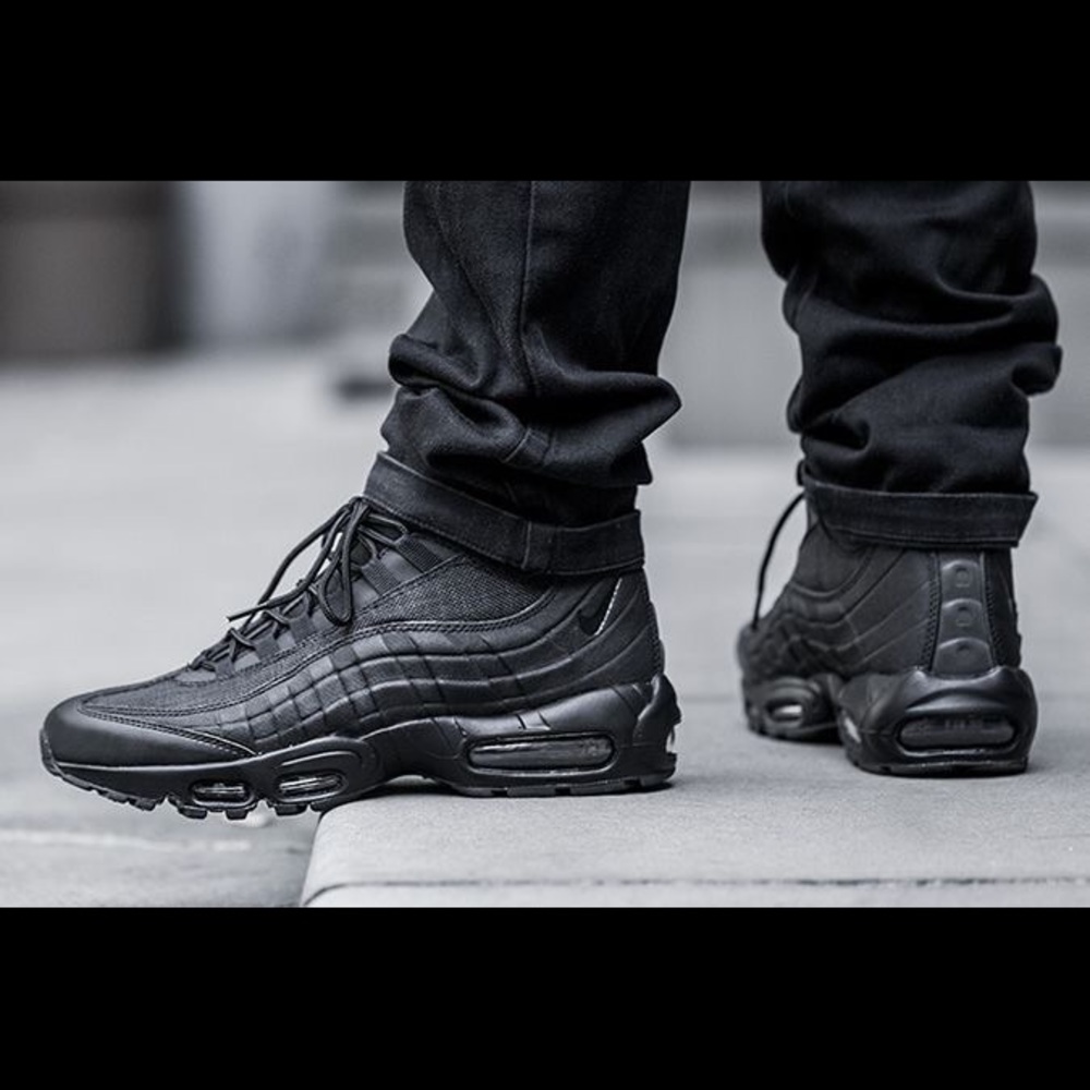Nike Air Max 95 - Sneakerboot "Blackout"
