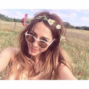 Meet your Posher, Marialina