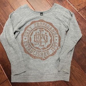 OBEY crew neck sweater