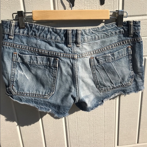Jean shorts - Picture 2 of 3