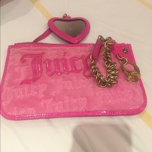 Juicy Wristlet