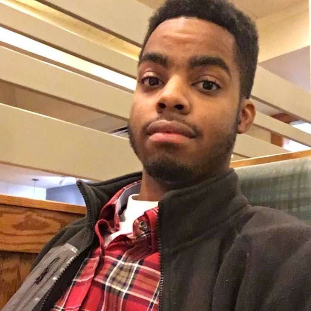 Meet your Posher, Tory