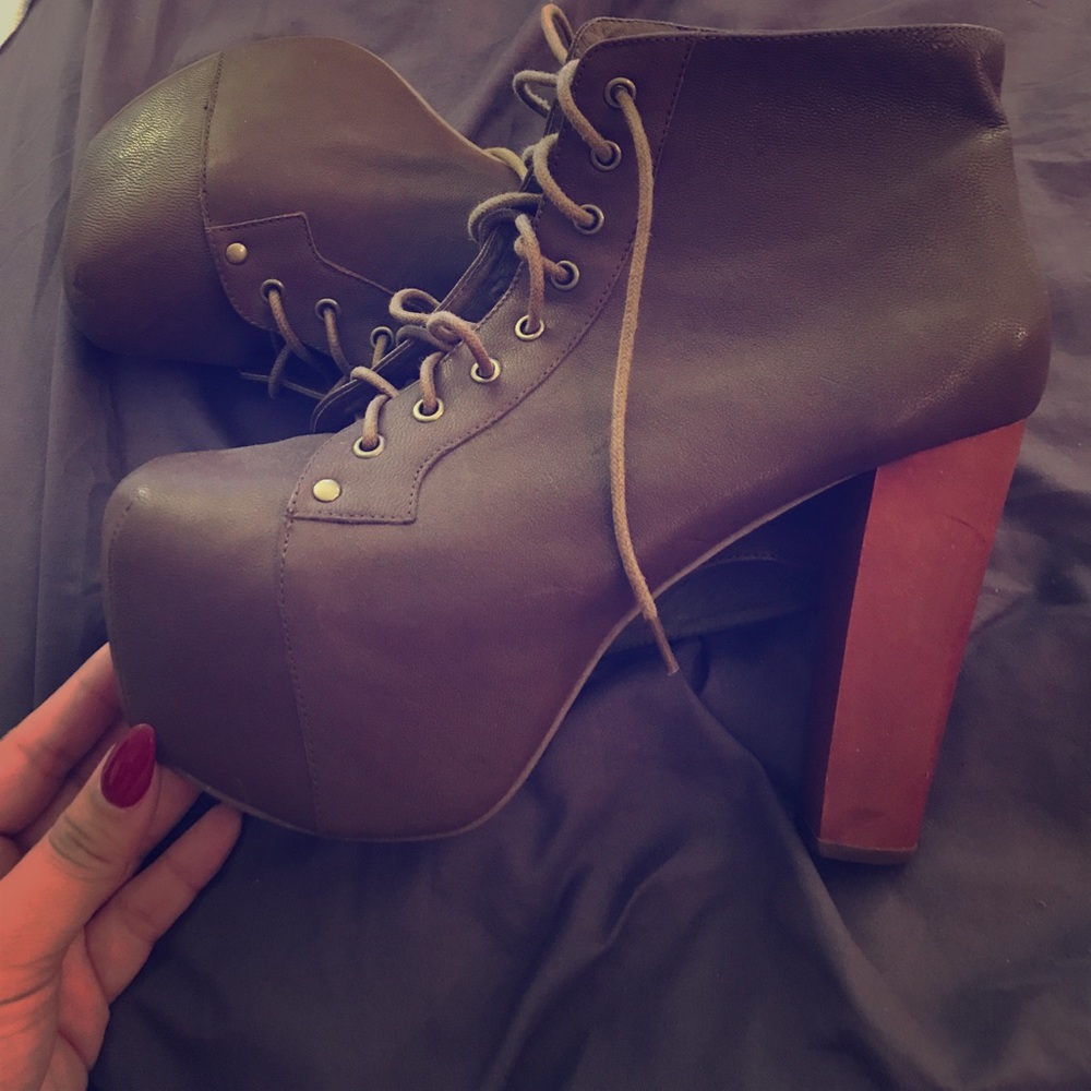 Jeffrey Campbell litas